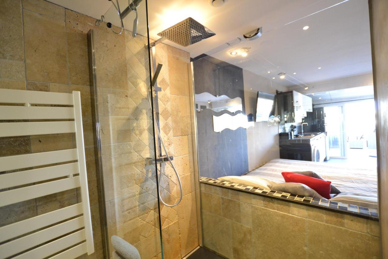 Naturiste Captive Heliopolis Fg 13 * Agde